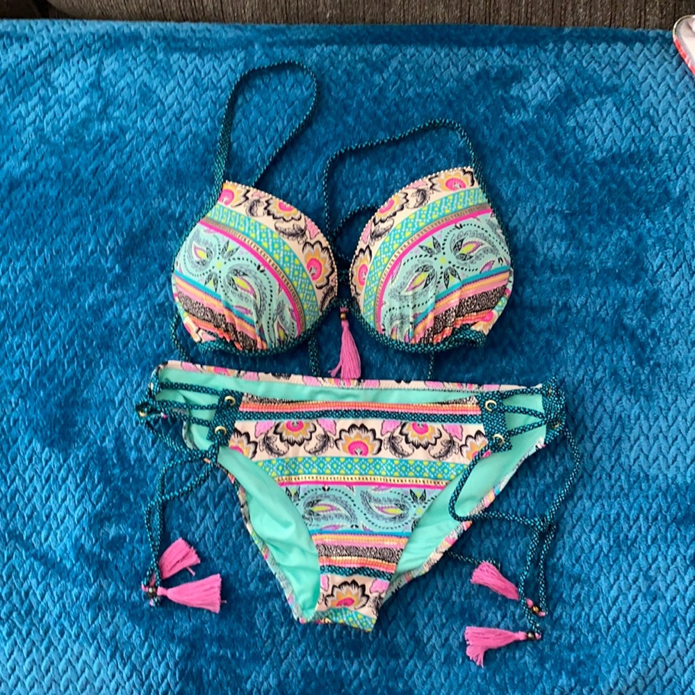 Bikini bottom